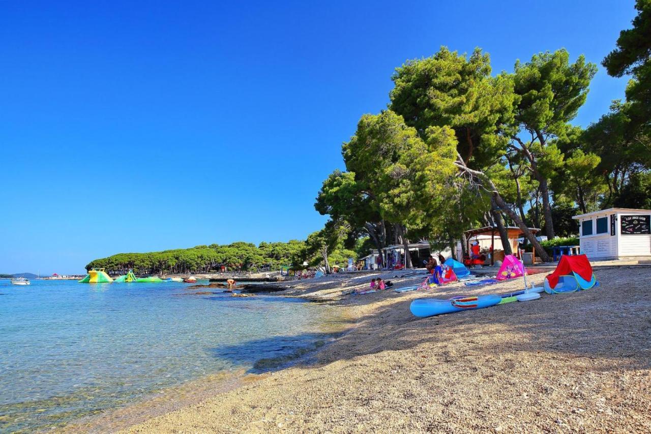 Biograd Mobile Home Oasis Biograd Na Moru Exterior photo